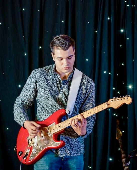 Veliko Dimitrov portrait — guitarist performing live